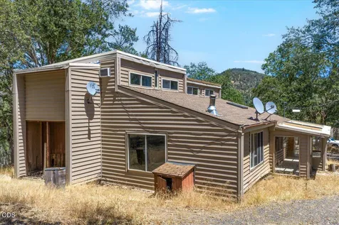 2350 Galls Creek Road Gold Hill OR 97525