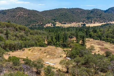 2350 Galls Creek Road Gold Hill OR 97525
