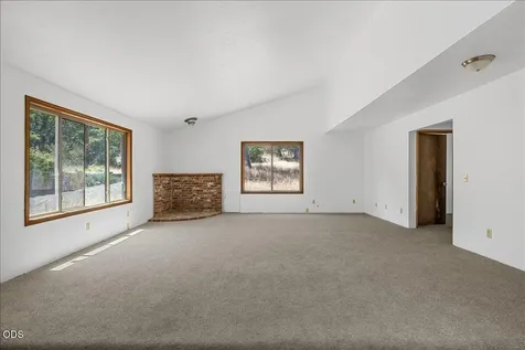 2350 Galls Creek Road Gold Hill OR 97525