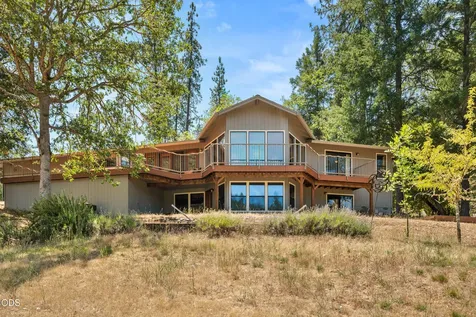 11178 E Evans Creek Road Rogue River OR 97537