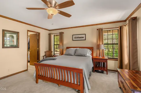 11178 E Evans Creek Road Rogue River OR 97537