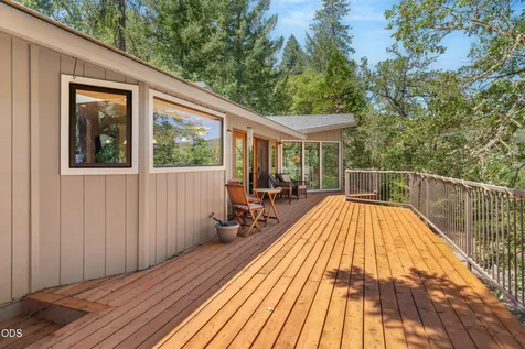 11178 E Evans Creek Road Rogue River OR 97537