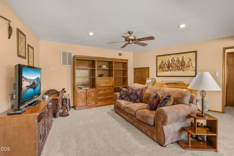 11178 E Evans Creek Road Rogue River OR 97537