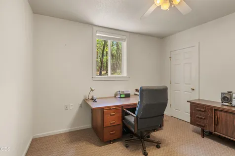 11178 E Evans Creek Road Rogue River OR 97537