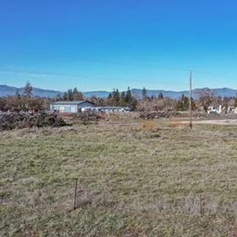 5040 Monument Drive Grants Pass OR 97526