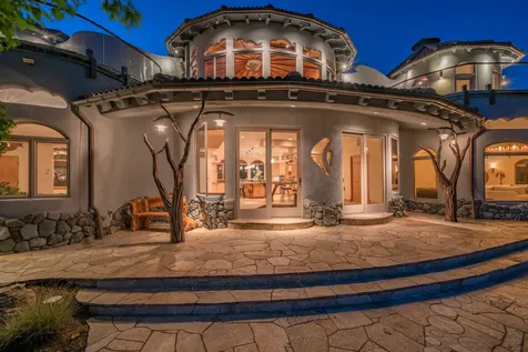 2700 N Valley View Road Ashland OR 97520