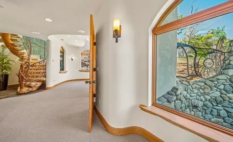 2700 N Valley View Road Ashland OR 97520