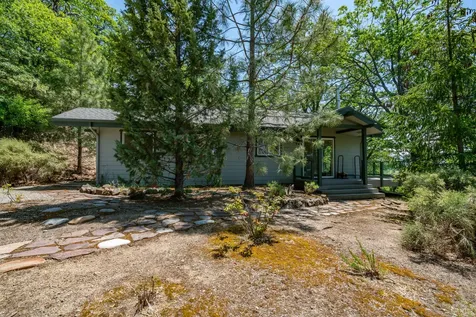 2700 N Valley View Road Ashland OR 97520