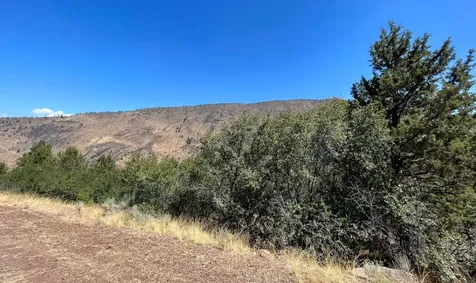 Peregrine Heights Klamath Falls OR 97601
