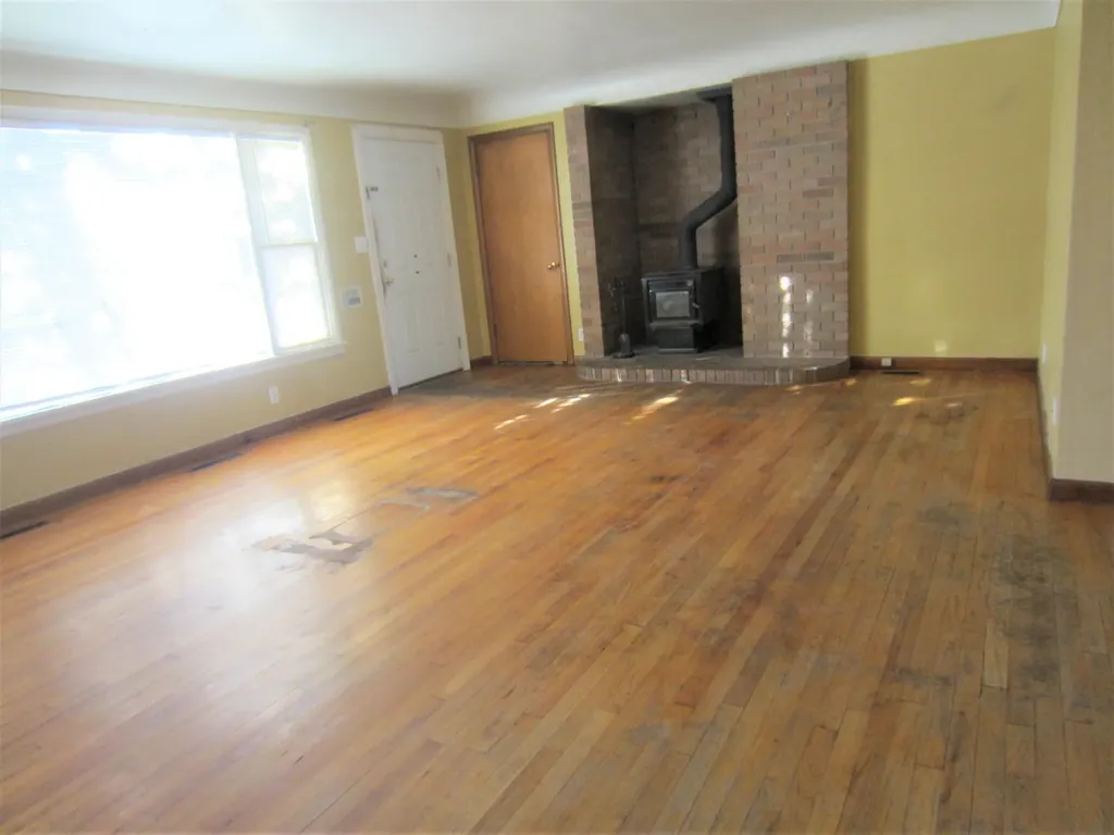 1028 NE 9th Street Bend OR 97701