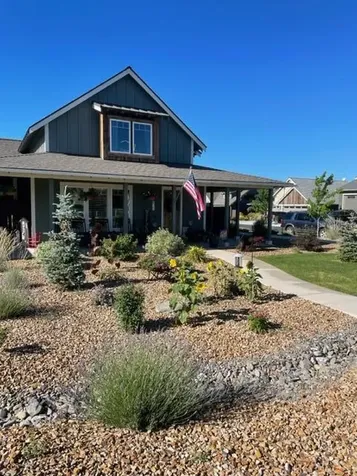 4188 SW Badger Avenue Redmond OR 97756