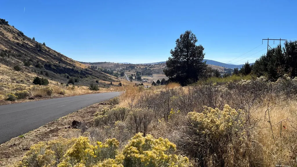 Peregrine Heights Klamath Falls OR 97601