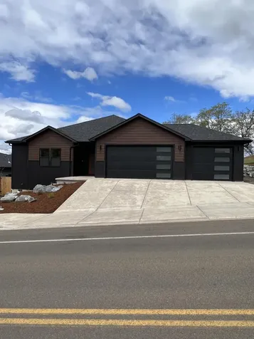 339 Arrowhead Trail Eagle Point OR 97524
