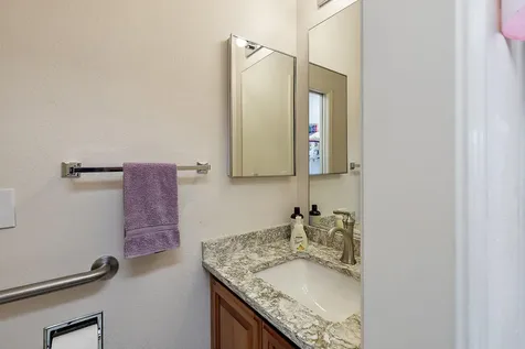 2703 Hammel Road Eagle Point OR 97524