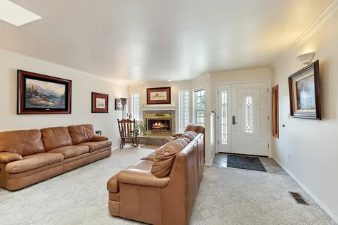 2703 Hammel Road Eagle Point OR 97524