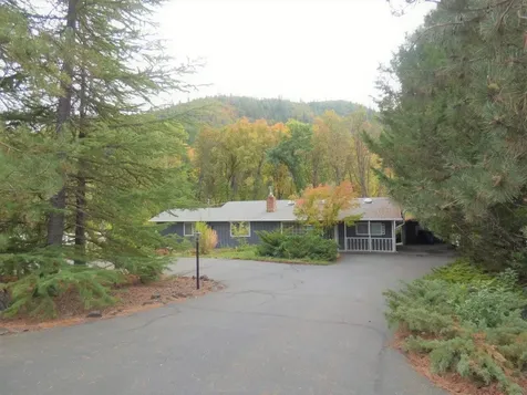 1280 Burbridge Drive Rogue River OR 97537
