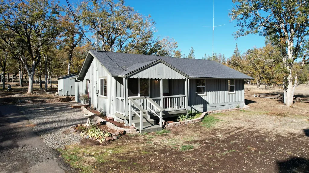 6897 Butte Falls Highway Eagle Point OR 97524