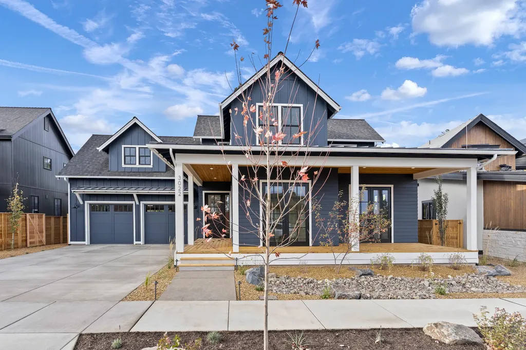 3022 NW Tharp Avenue Bend OR 97703