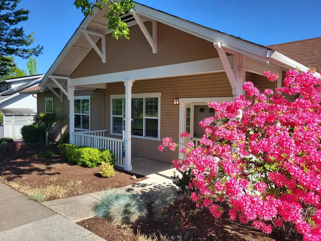 761 Nepenthe Road Ashland OR 97520