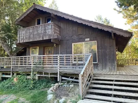 1237 Shanks Creek Road Wolf Creek OR 97497