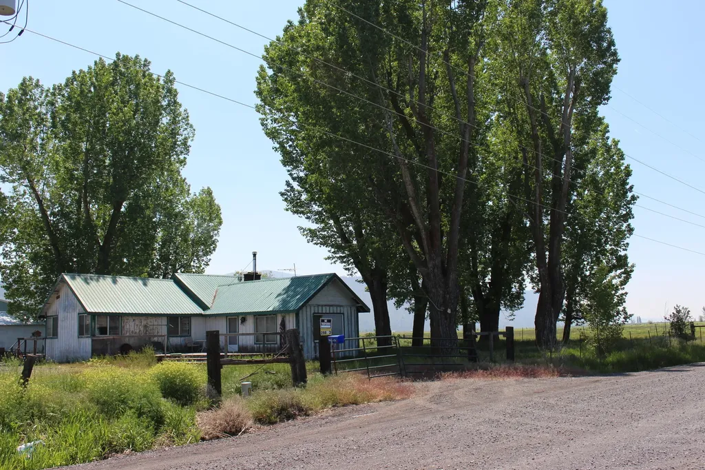 29833 Doak Road Chiloquin OR 97624