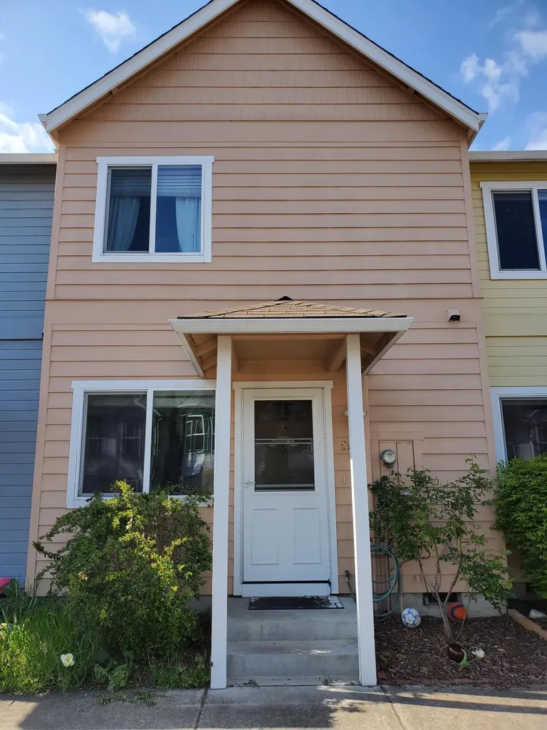 59 California Street Ashland OR 97520