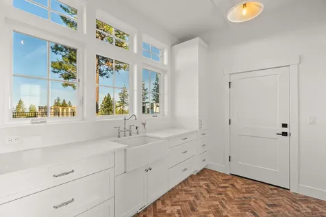 62360 Huntsman Loop Bend OR 97703