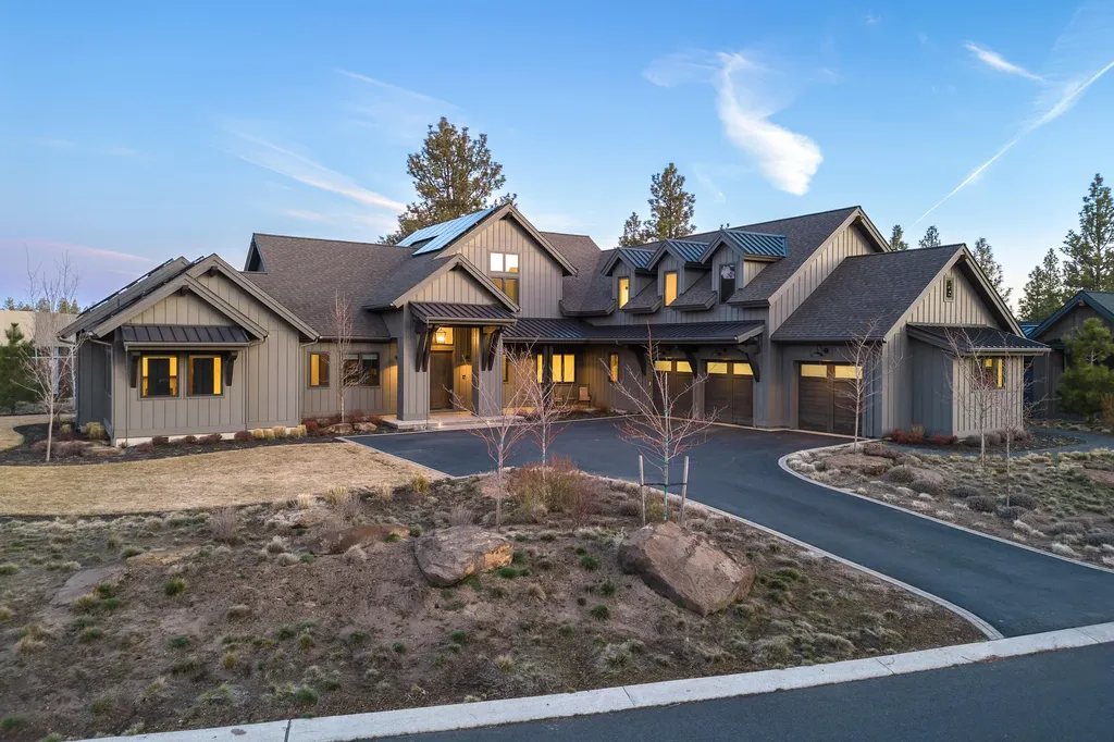 61925 Hosmer Lake Drive Bend OR 97702
