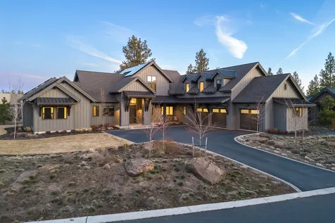 61925 Hosmer Lake Drive Bend OR 97702
