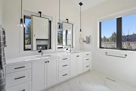61925 Hosmer Lake Drive Bend OR 97702