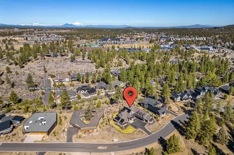 61925 Hosmer Lake Drive Bend OR 97702