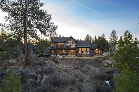 61925 Hosmer Lake Drive Bend OR 97702