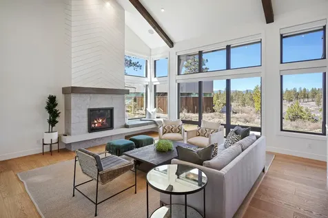 61925 Hosmer Lake Drive Bend OR 97702