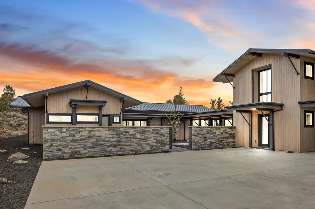 65675 Pronghorn Drive Bend OR 97701