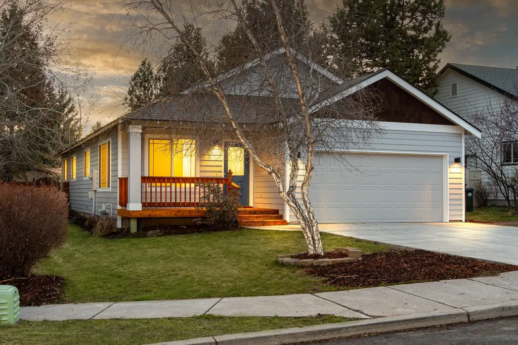 2873 NE Sandy Drive Bend OR 97701