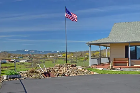 865 Reese Creek Road Eagle Point OR 97524