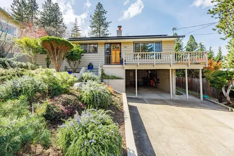 789 S Mountain Avenue Ashland OR 97520