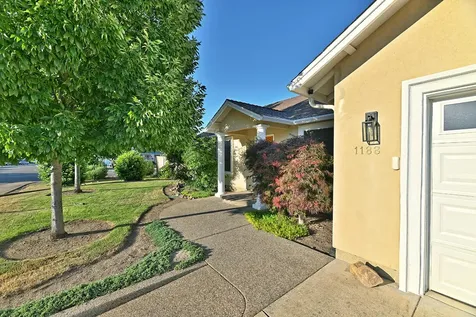 1188 Wedgewood Drive Central Point OR 97502