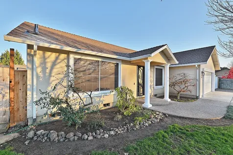 1188 Wedgewood Drive Central Point OR 97502
