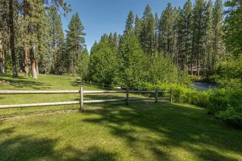 25513 SW Cold Springs Resort Lane Camp Sherman OR 97730