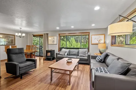 25513 SW Cold Springs Resort Lane Camp Sherman OR 97730