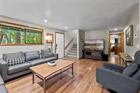 25513 SW Cold Springs Resort Lane Camp Sherman OR 97730
