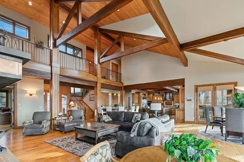 61451 Skene Trail Bend OR 97702