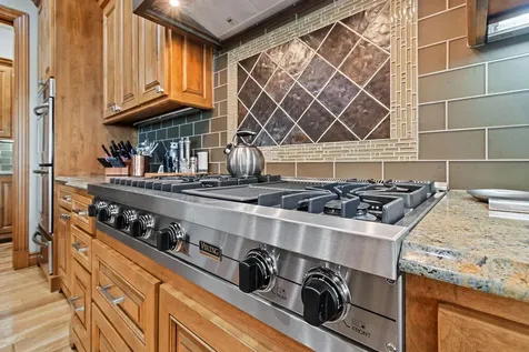 61451 Skene Trail Bend OR 97702