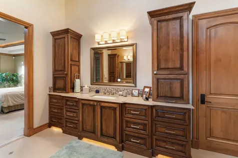 61451 Skene Trail Bend OR 97702