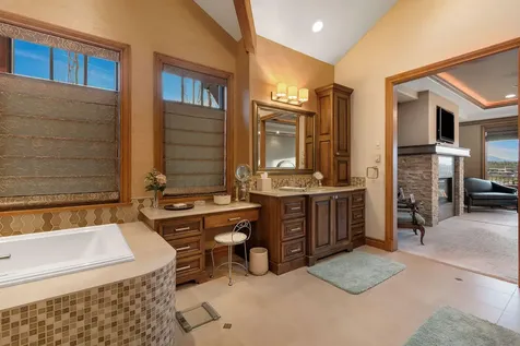 61451 Skene Trail Bend OR 97702