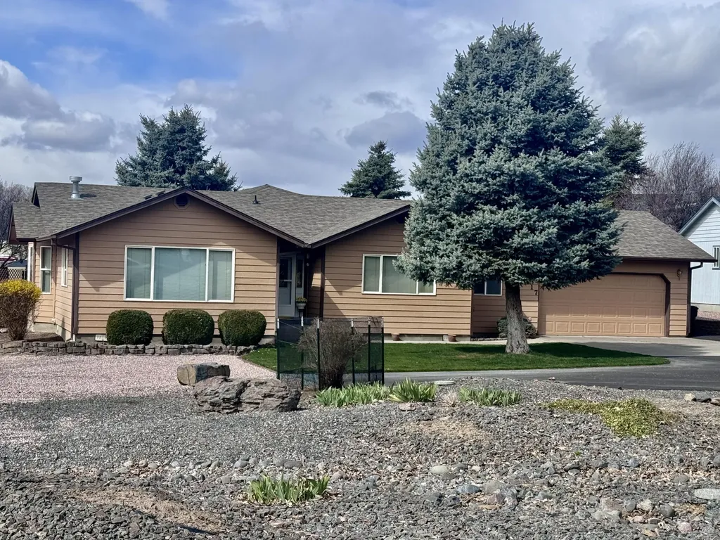 3117 NE Sugarpine Road Prineville OR 97754
