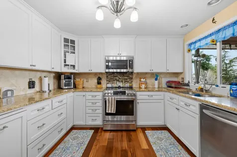 135 San Marcos Drive Medford OR 97504
