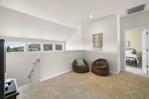 685 Sagebush Circle Redmond OR 97756