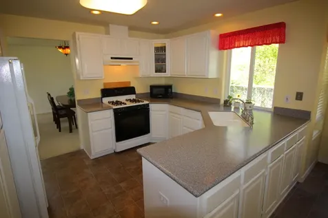 1423 NE Heritage Drive Grants Pass OR 97526
